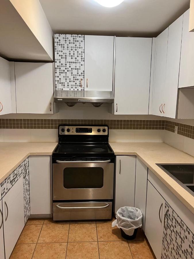 ריצ'מונד One Bedroom, One Living Room, One Kitchen And One Bathroom With Independent Access מראה חיצוני תמונה